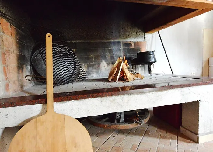 Zvizda Βίλα Ζαντάρ